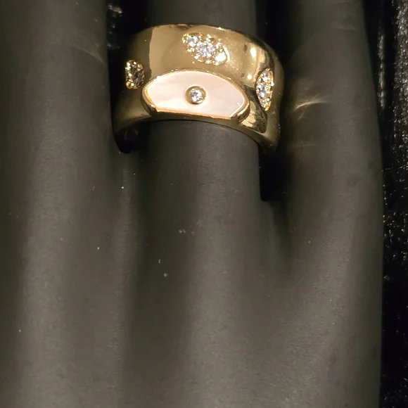 Elegant Gold and Silver Women's Bracelet and Ring Set - Picture 6 of 15